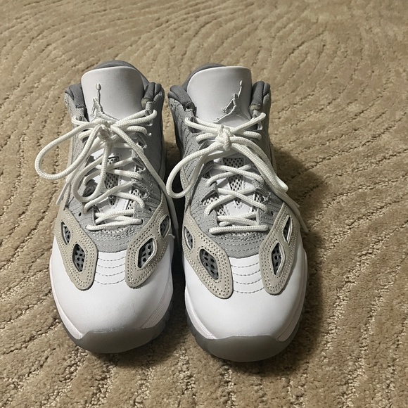 Air Jordan 11 Retro Low IE main image 4